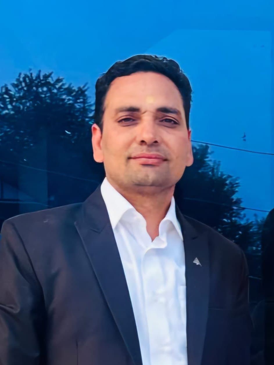 Mr. Suresh Kumar Thakur
